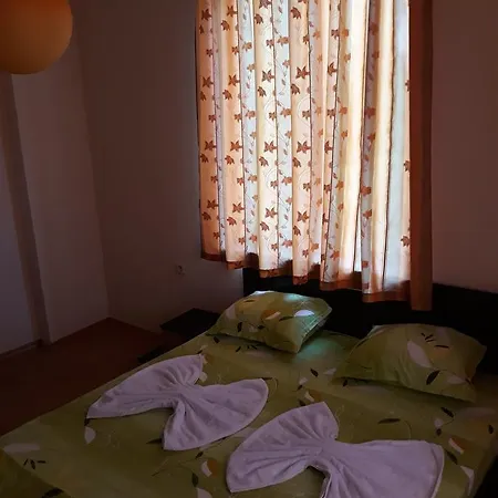 Old House Nova - 2 Bedroom Daire *