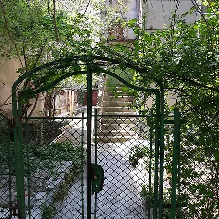 Old House Nova - 2 Bedroom *
